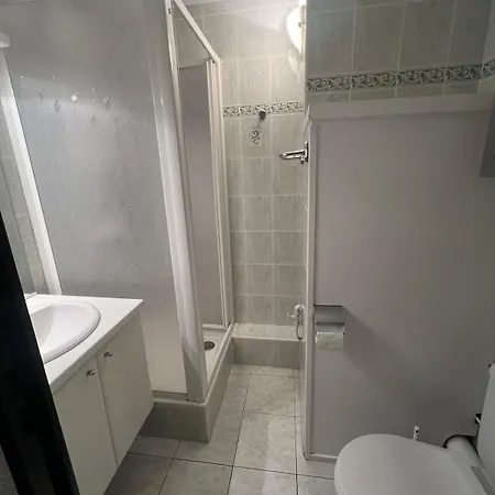 4-6 Personnes A Proximite De La 아파트 *